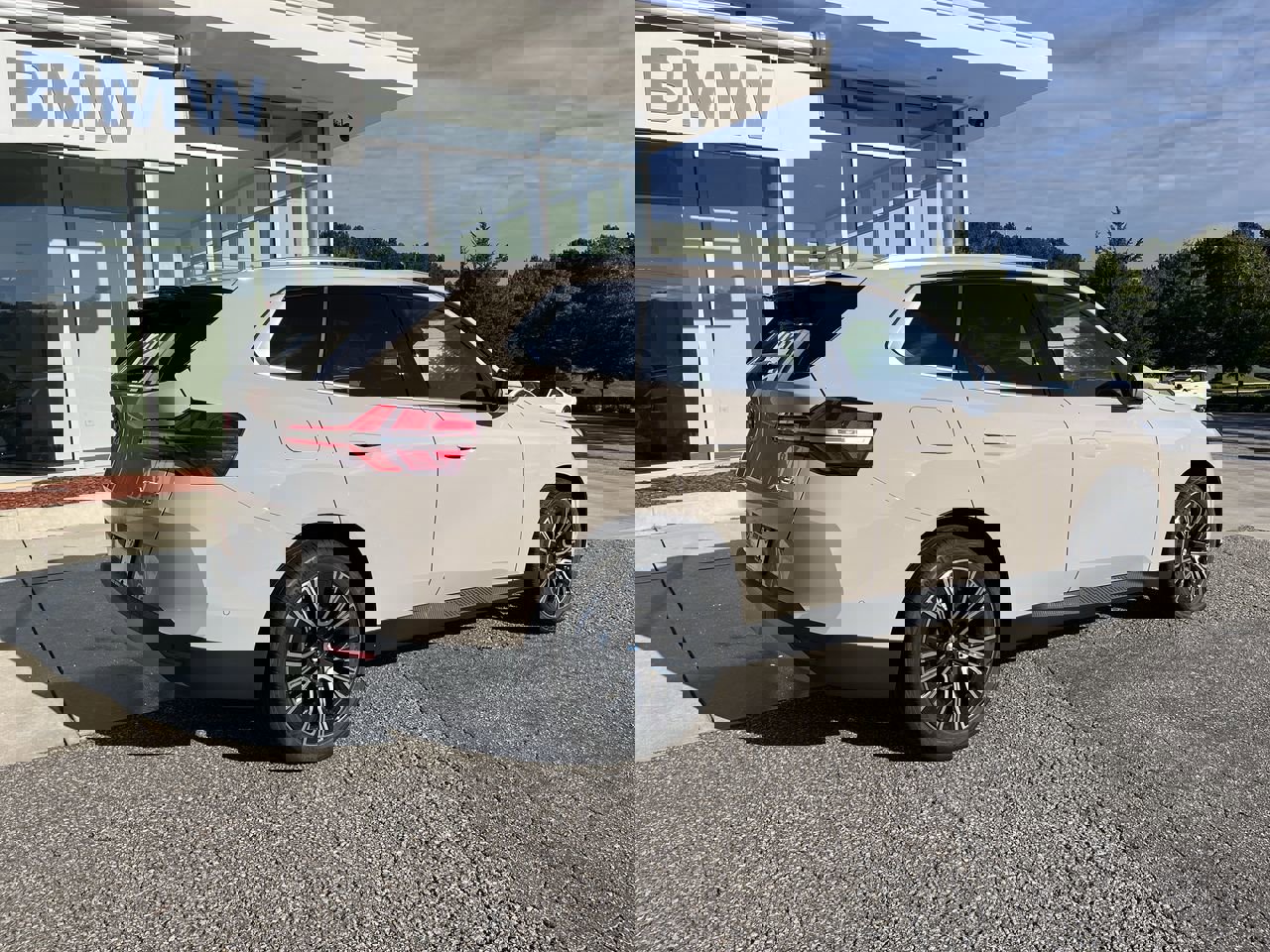 2026 Bmw X3 photo 3