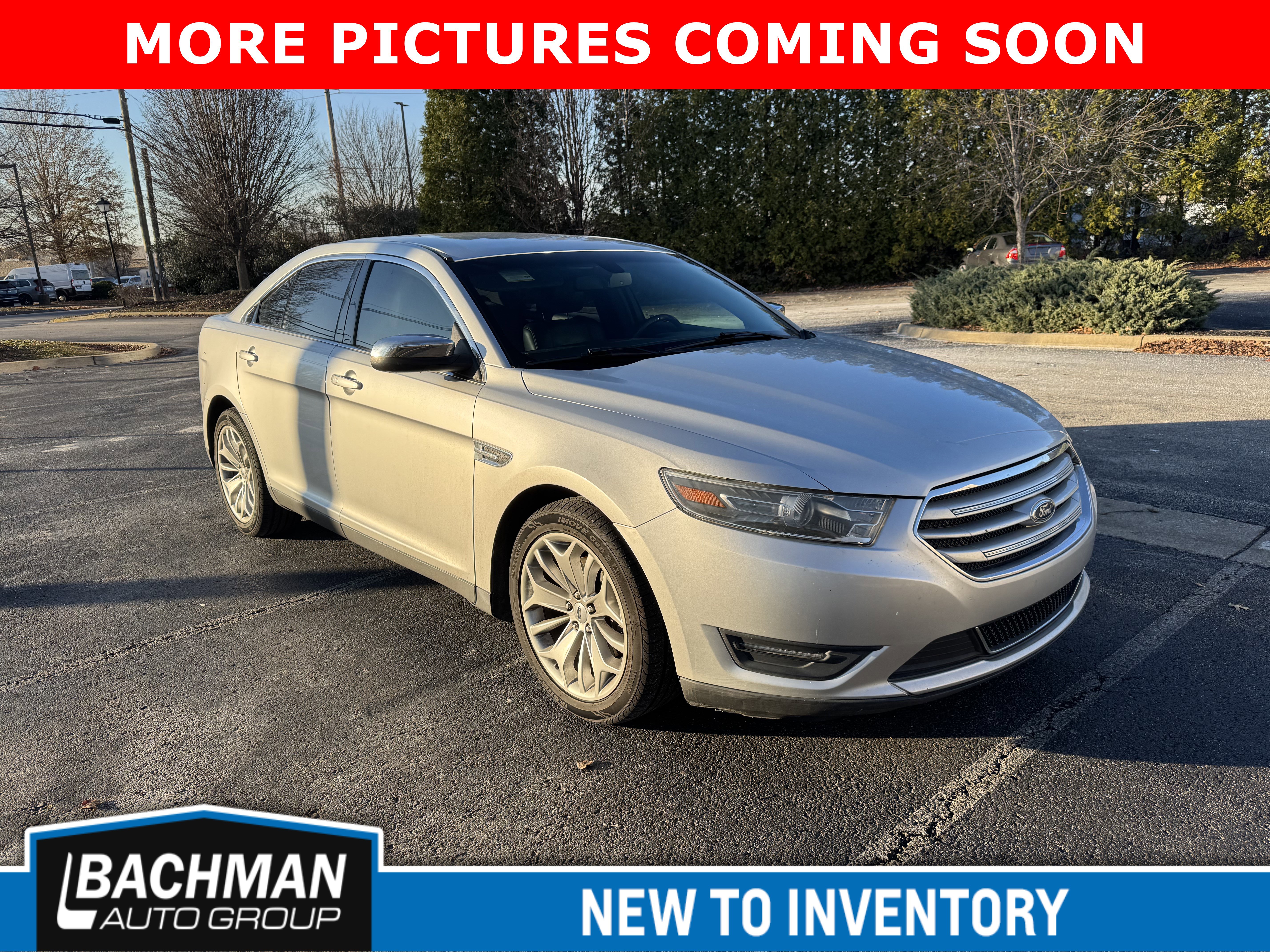 2014 Ford Taurus Limited's photo