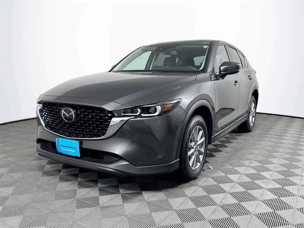 2023 Mazda CX-5 S Preferred package's photo