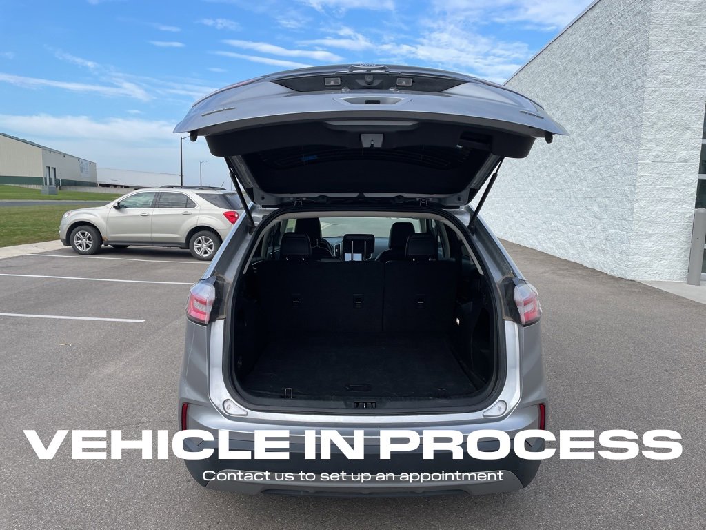 2024 Ford Edge SEL photo 5