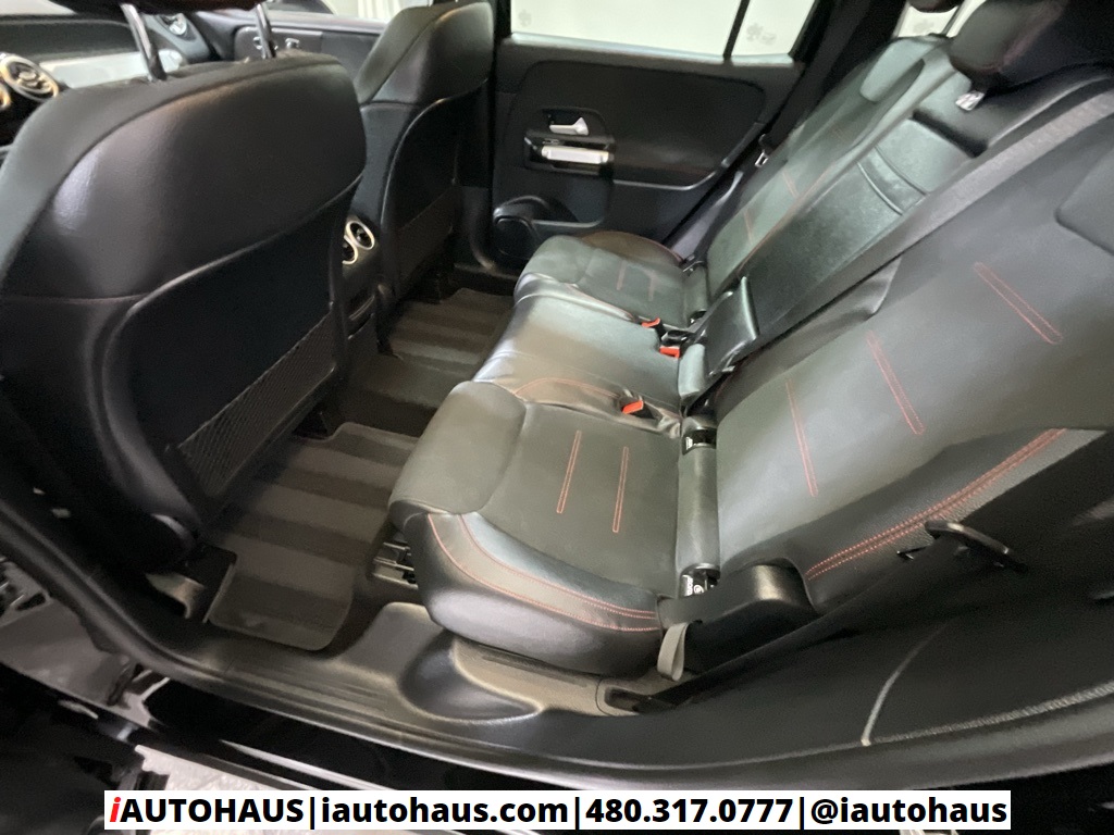 2022 Mercedes Benz GLB 35 AMG 4MATIC photo 17