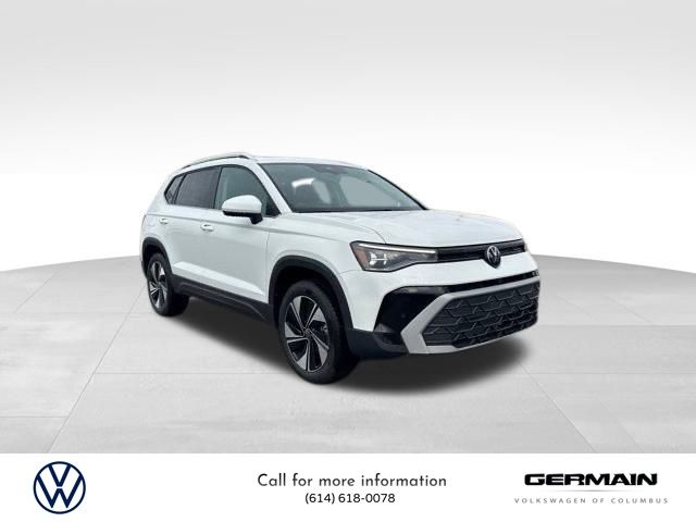 2025 Volkswagen Taos SE photo 3