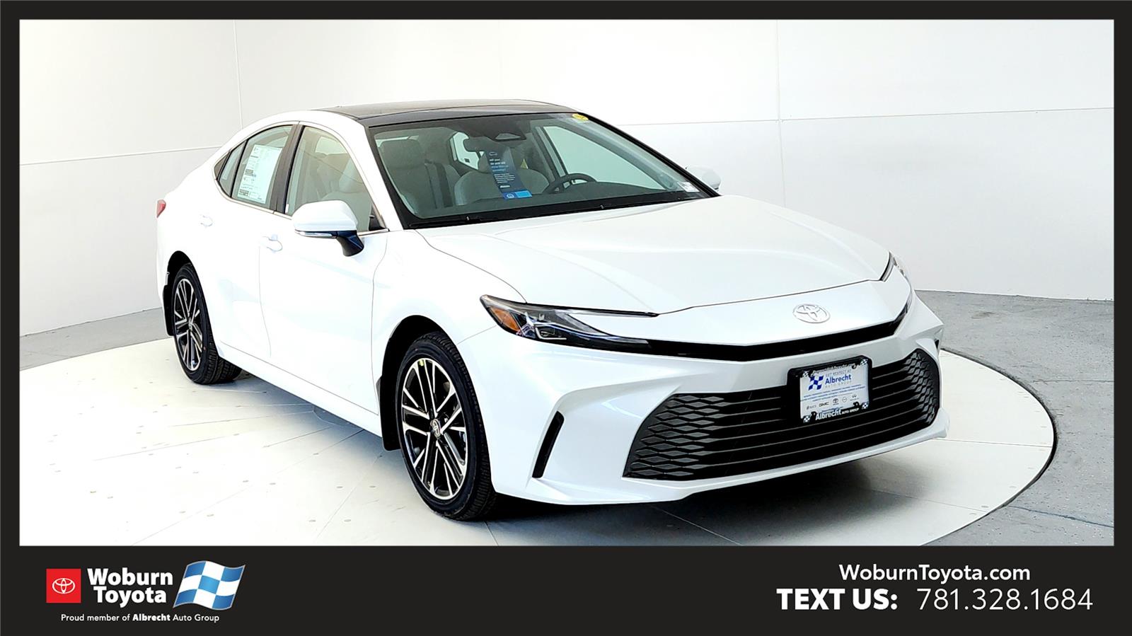2026 Toyota Camry XLE's photo