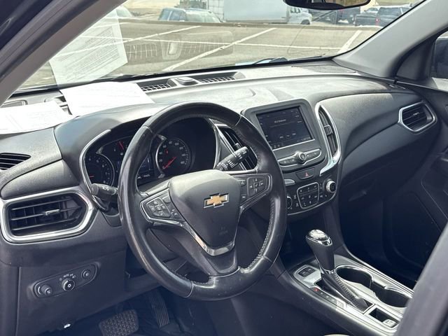 2020 Chevrolet Equinox LT photo 19