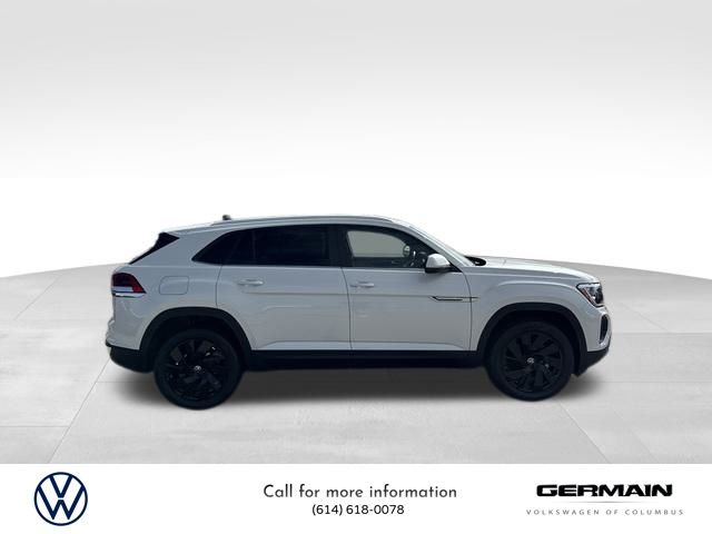 2026 Volkswagen Atlas Cross Sport SE Technology photo 3