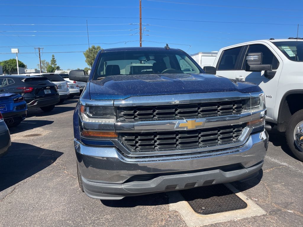 2017 Chevrolet Silverado 1500 LS photo 4