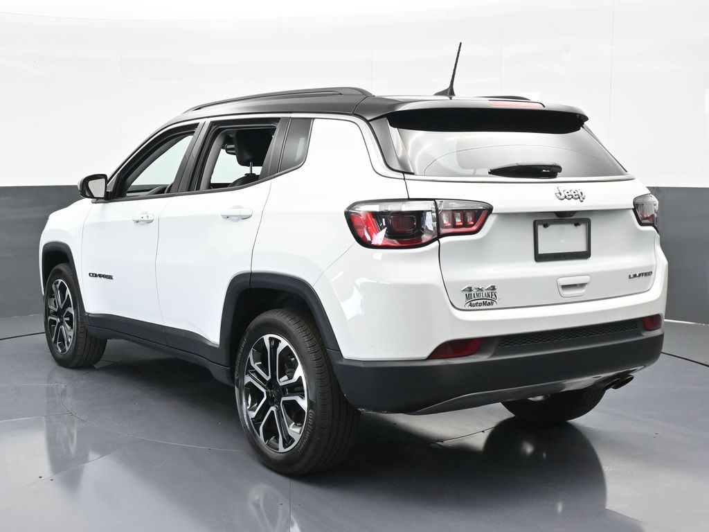 2022 Jeep Compass Limited photo 4
