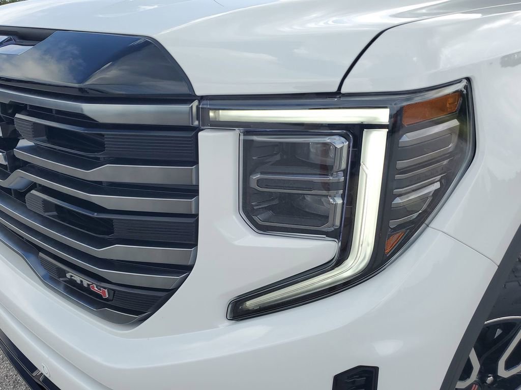 2026 Gmc Sierra AT4 photo 16