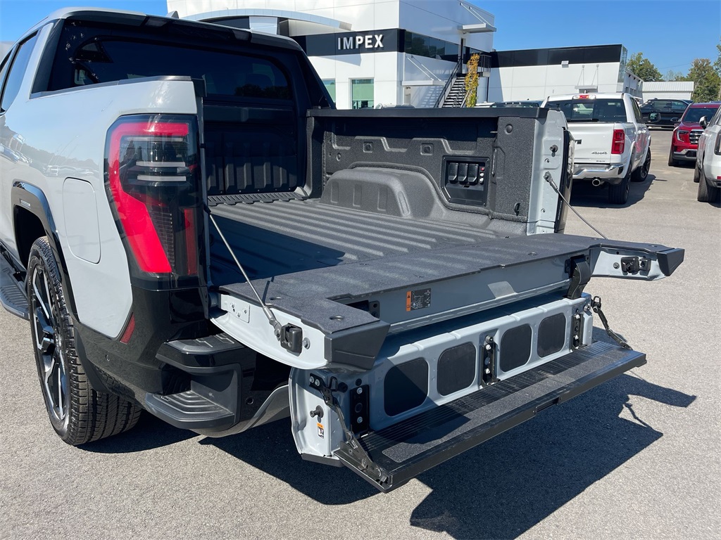 2024 Gmc Sierra EV Denali Edition 1 photo 31