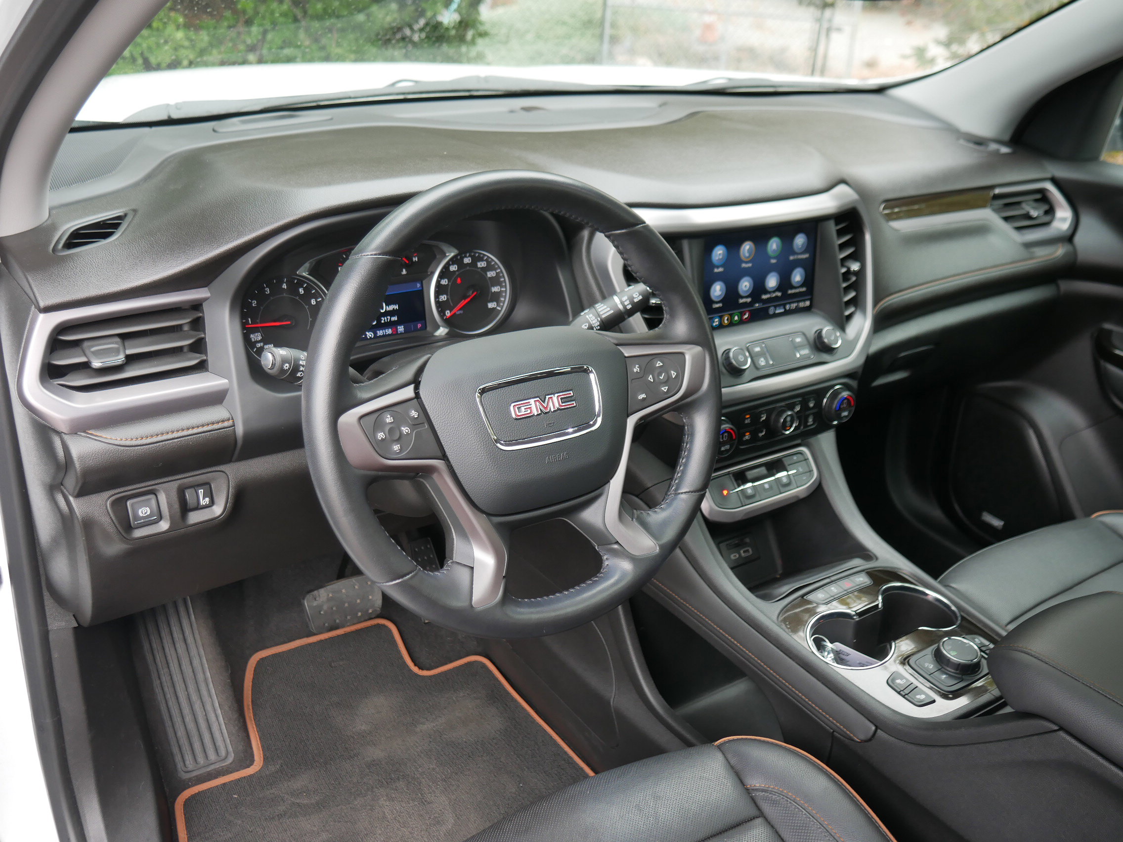 2020 Gmc Acadia AT4 photo 2