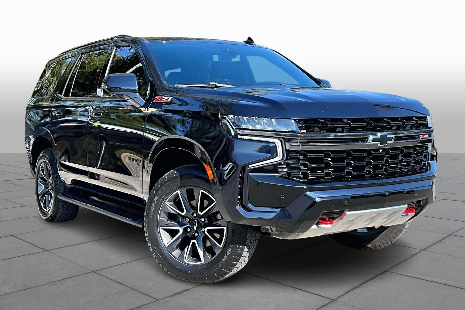 2021 Chevrolet Tahoe Z71 photo 2