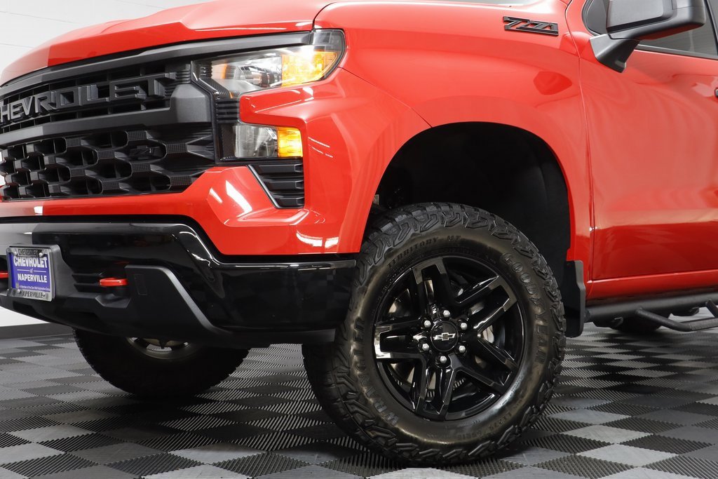 2024 Chevrolet Silverado 1500 Custom Trail Boss photo 3