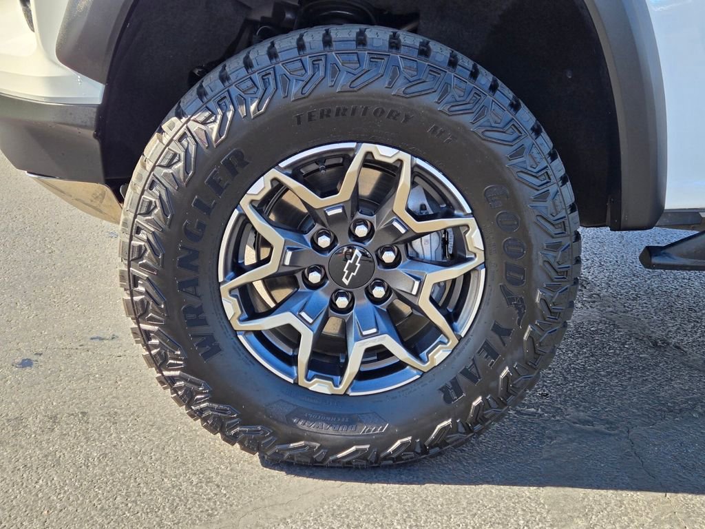 2023 Chevrolet Colorado ZR2 photo 8