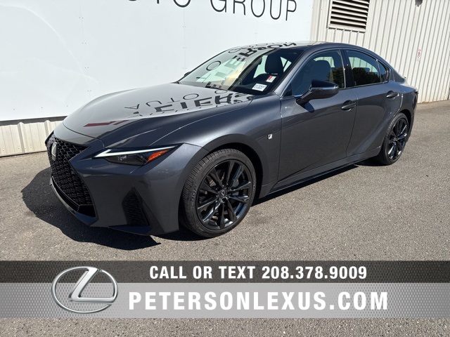 2023 Lexus IS 350 F SPORT photo 7