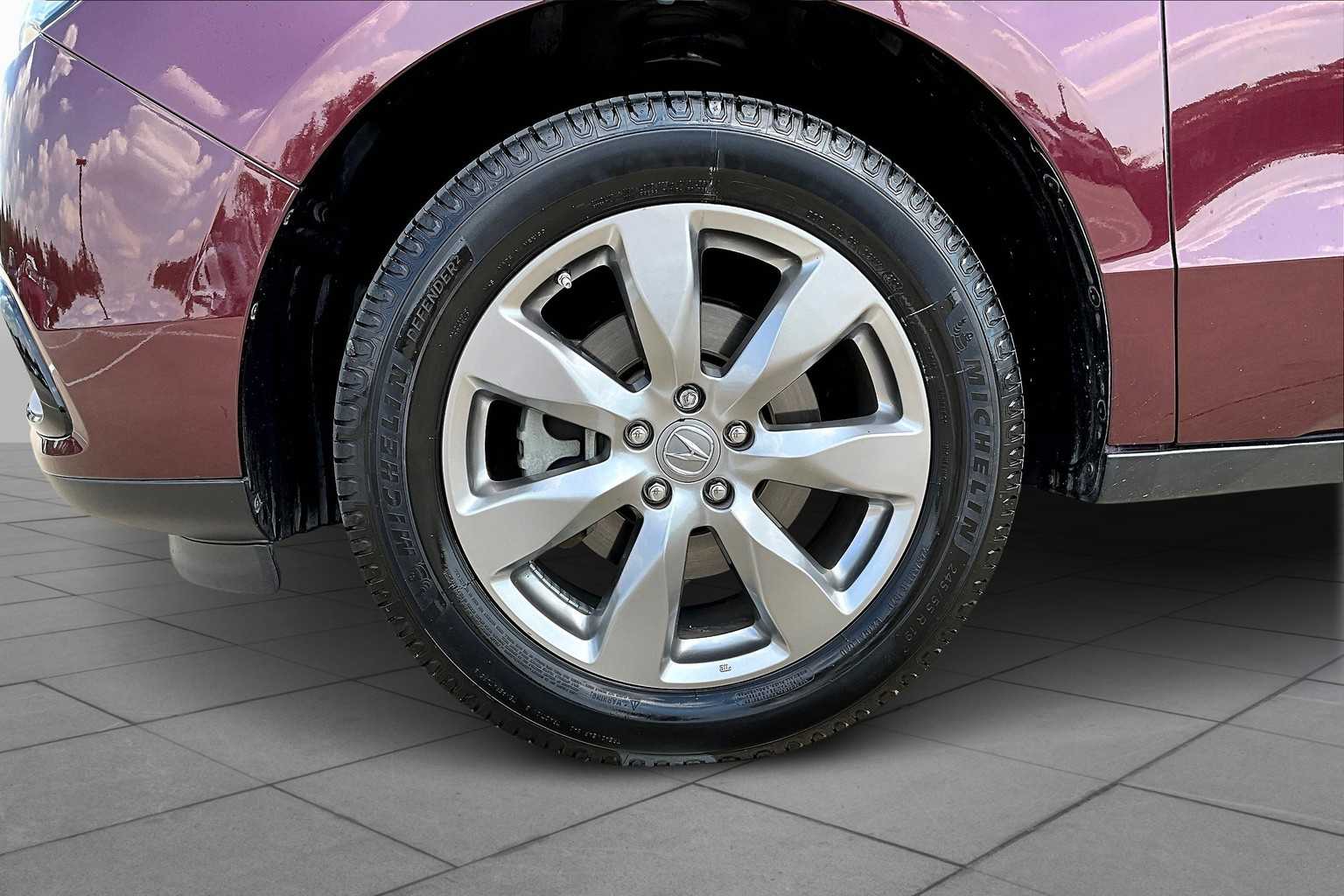 2016 Acura MDX Advance photo 10