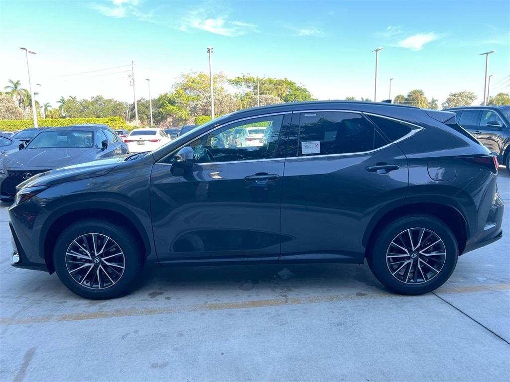 2026 Lexus NX 350 photo 2