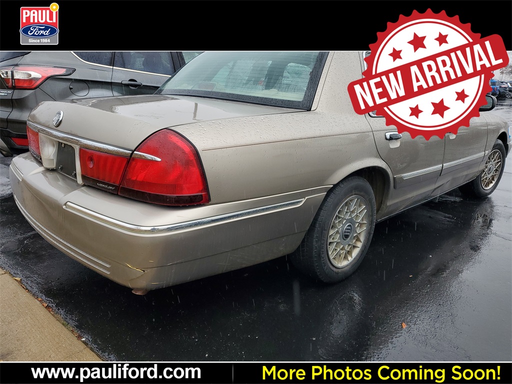 2001 Mercury Grand Marquis GS photo 4
