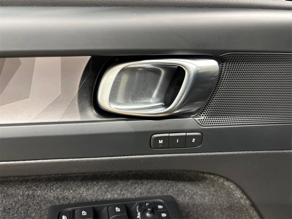 2023 Volvo C40 Recharge Plus photo 11