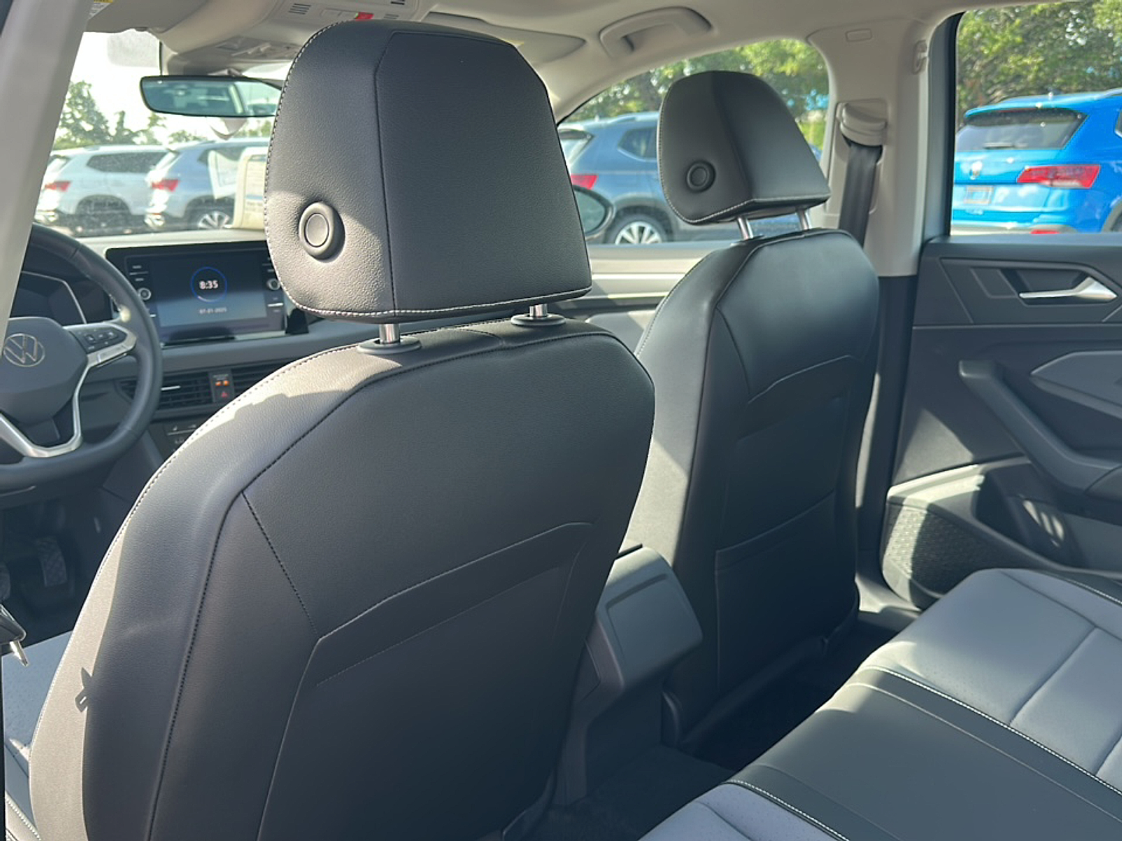 2025 Volkswagen Jetta 1.5T SE photo 6