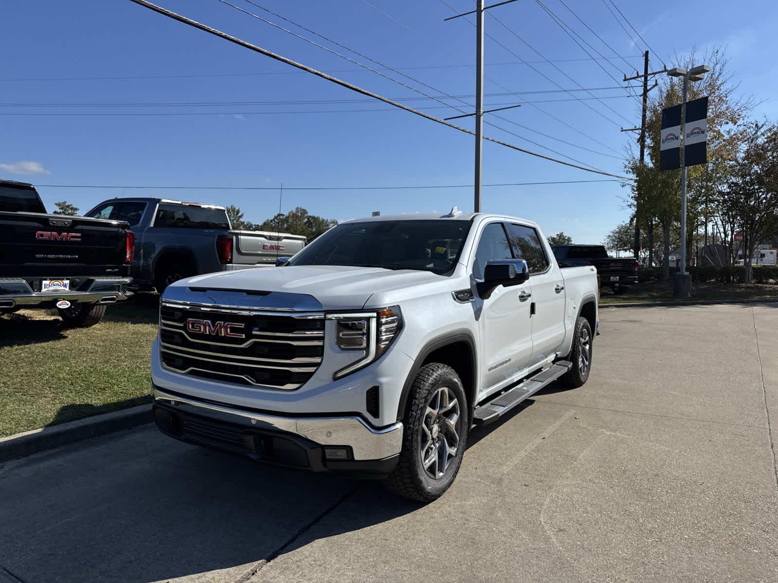 2026 Gmc Sierra 1500 SL photo 3