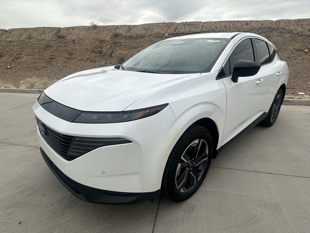 2025 Nissan Murano SV's photo