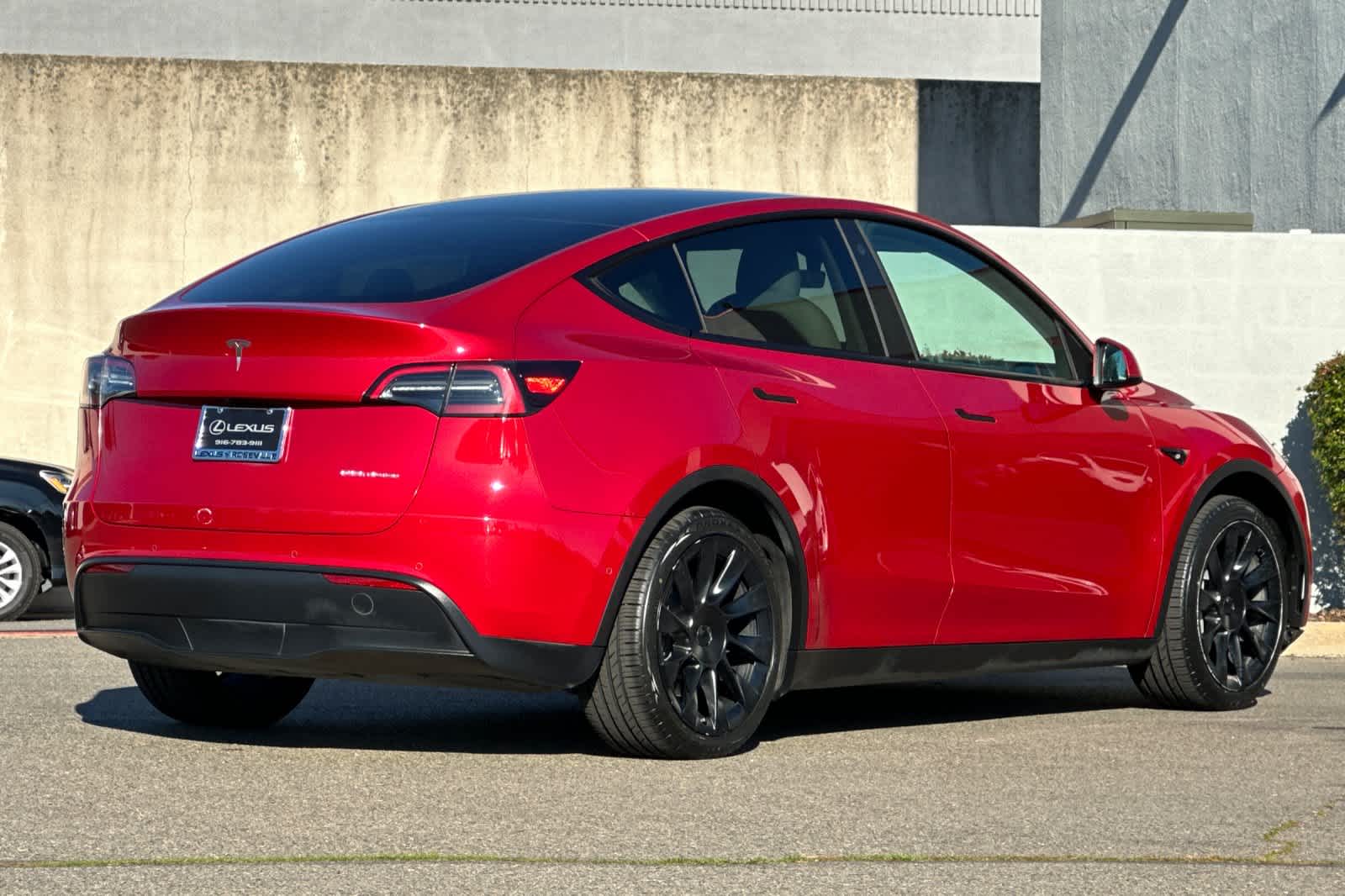 Used 2021 Tesla Model Y Long Range with VIN 5YJYGDEE9MF151873 for sale in Roseville, CA