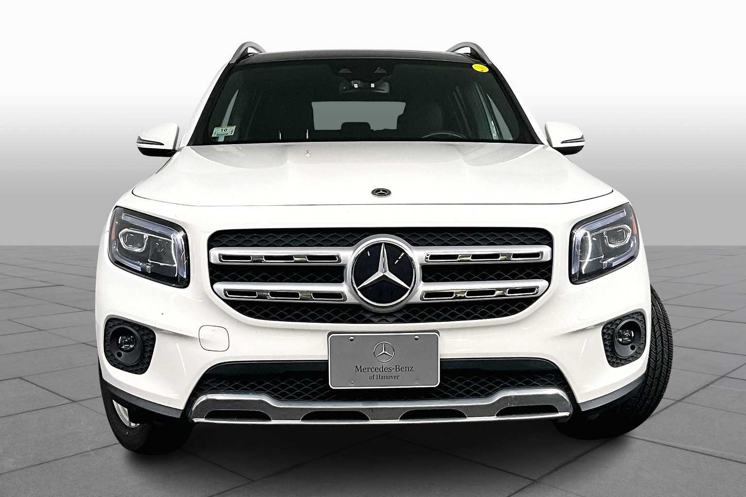 2021 Mercedes Benz GLB 250 4MATIC photo 3