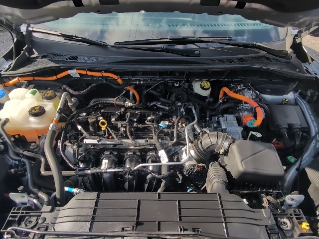 2022 Ford Escape Hybrid SEL photo 8