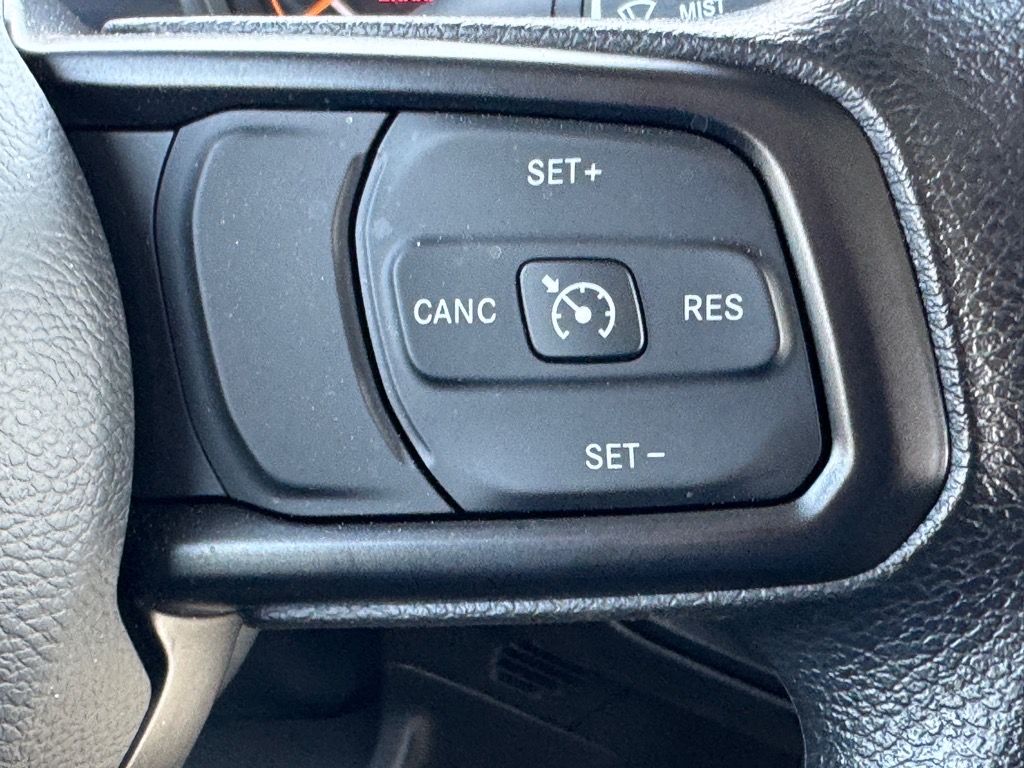 2024 Jeep Gladiator Sport photo 17