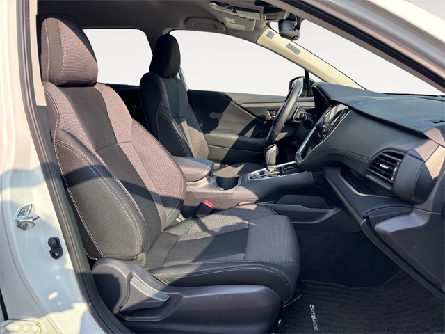 2025 Subaru Outback Premium photo 15