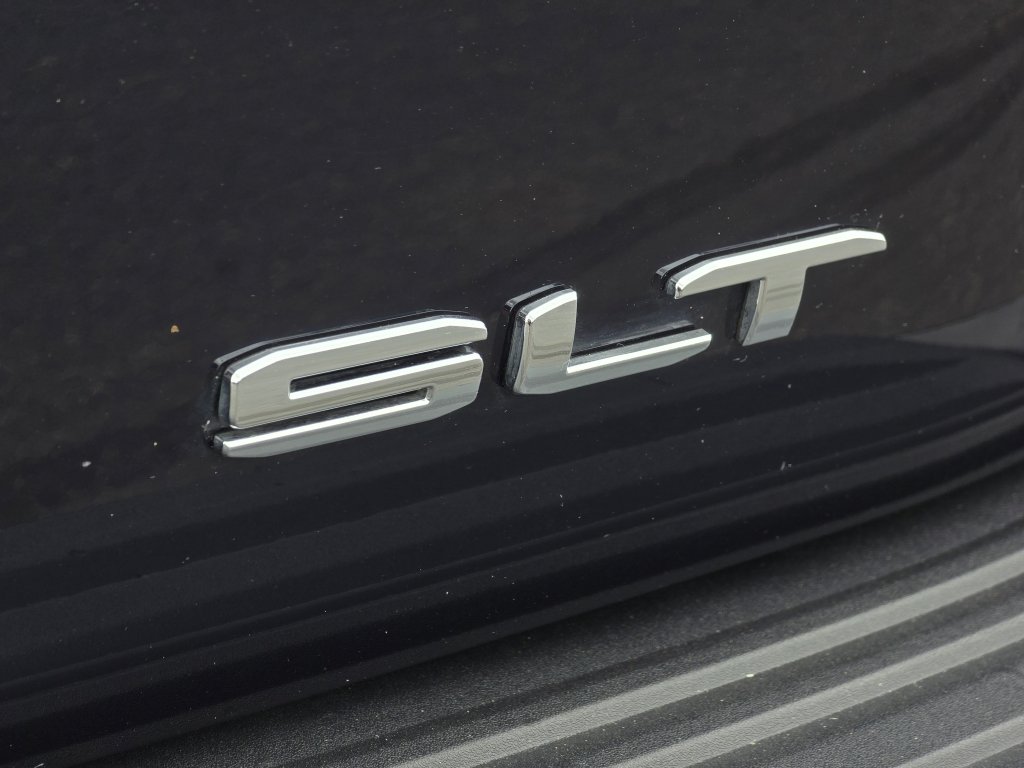 2022 Gmc Yukon SLT photo 26