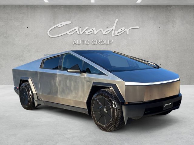 Used 2024 Tesla Cybertruck Base with VIN 7G2CEHED3RA033429 for sale in Northfield, Minnesota