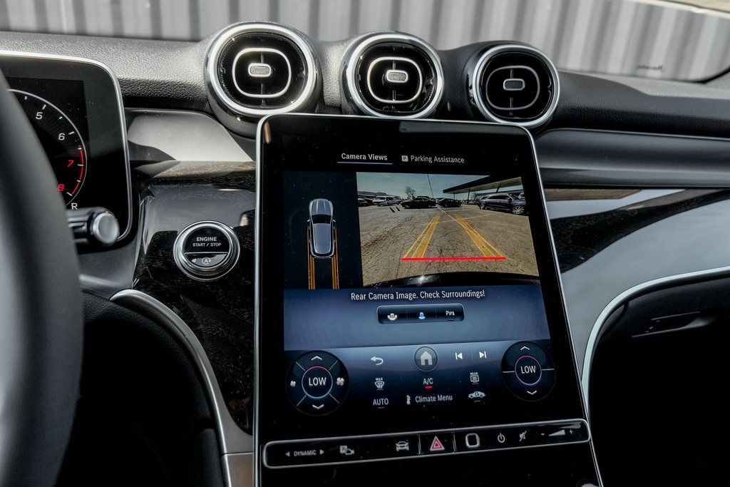 2025 Mercedes Benz GLC 300 4MATIC photo 12