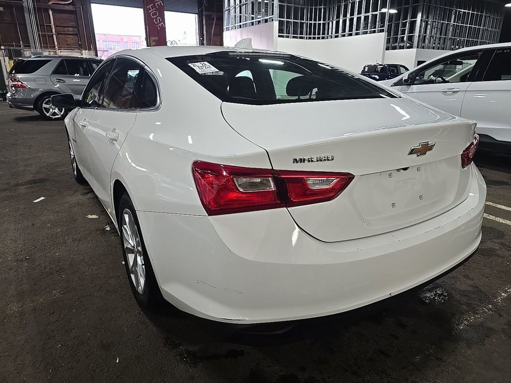 2023 Chevrolet Malibu 1LT photo 3