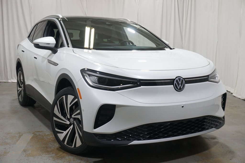 2025 Volkswagen ID.4 Pro Plus photo 5