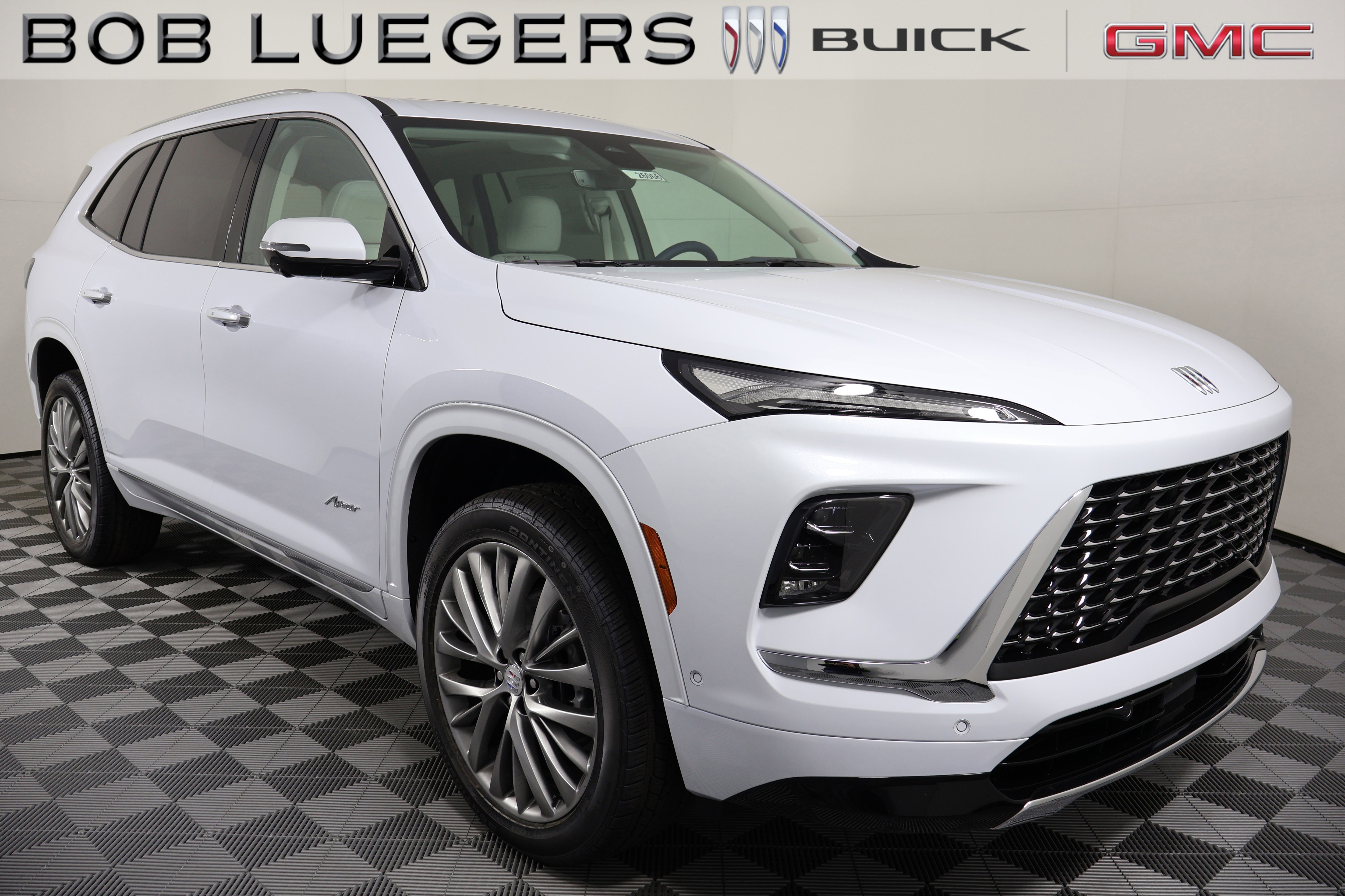 2026 Buick Enclave Avenir's photo