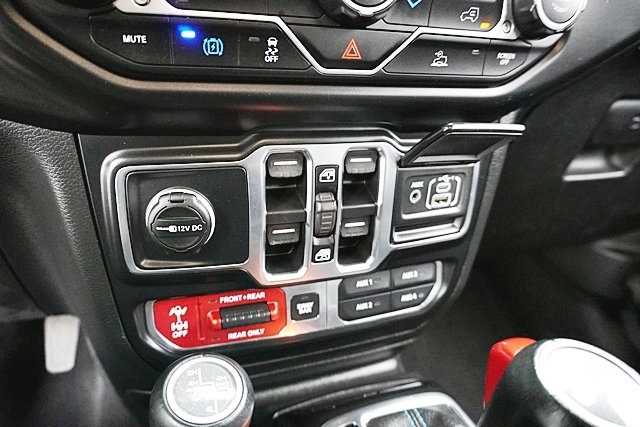 Used 2021 Gray Jeep Unlimited Rubicon 4xe image 29