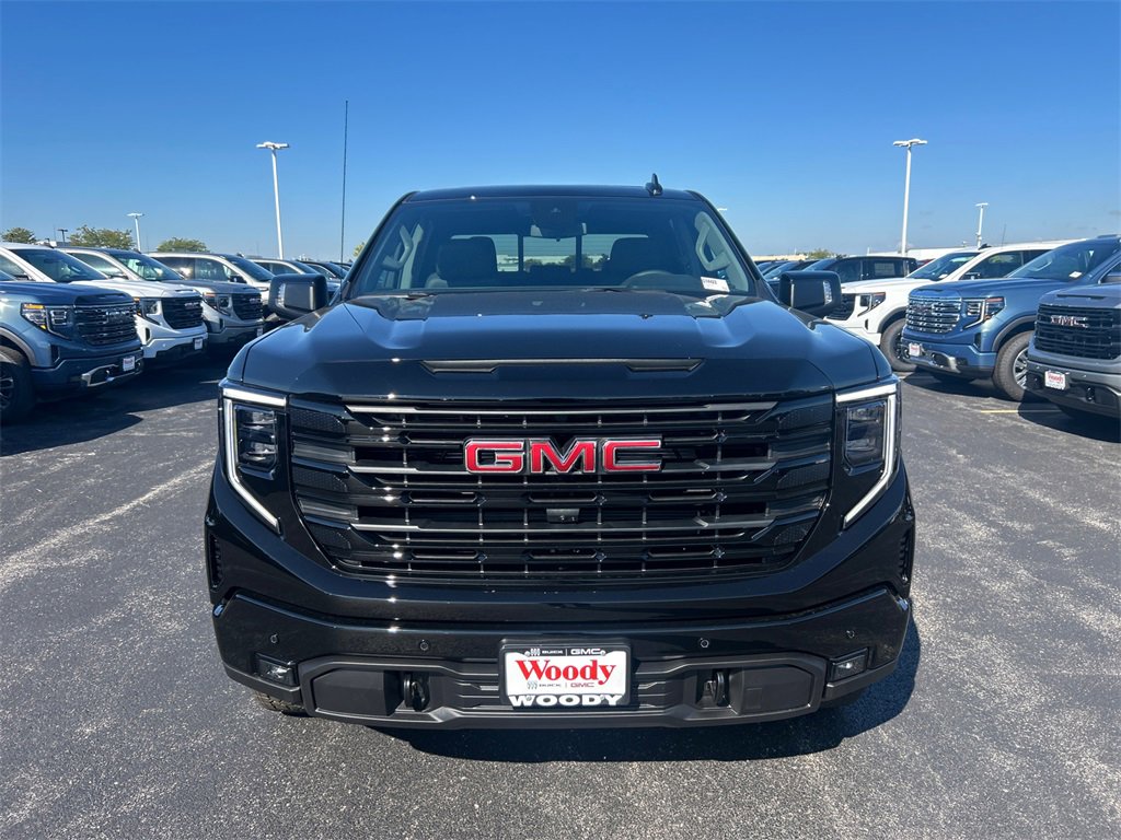 2026 GMC SIERRA - Image 2