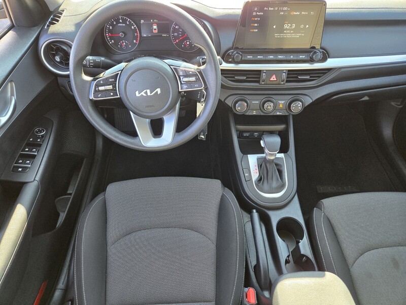 2023 Kia Forte LXS photo 12