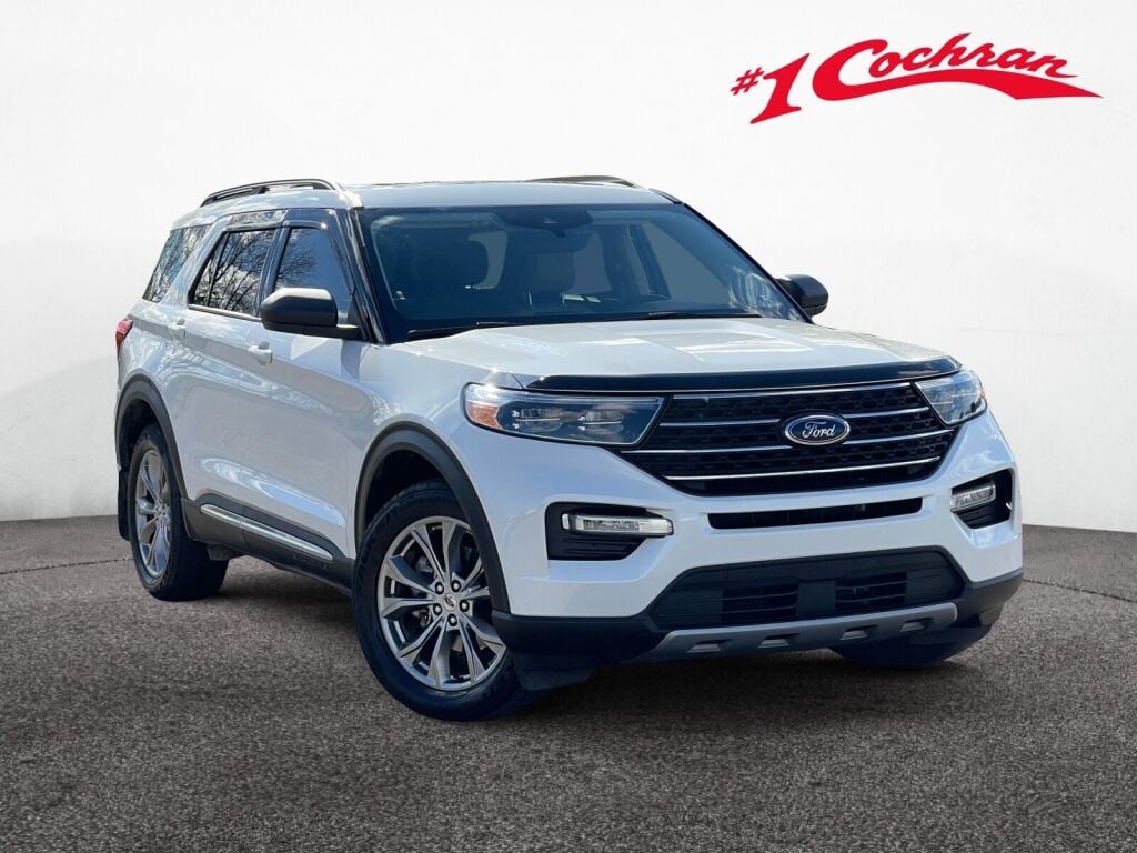 2022 Ford Explorer XLT's photo