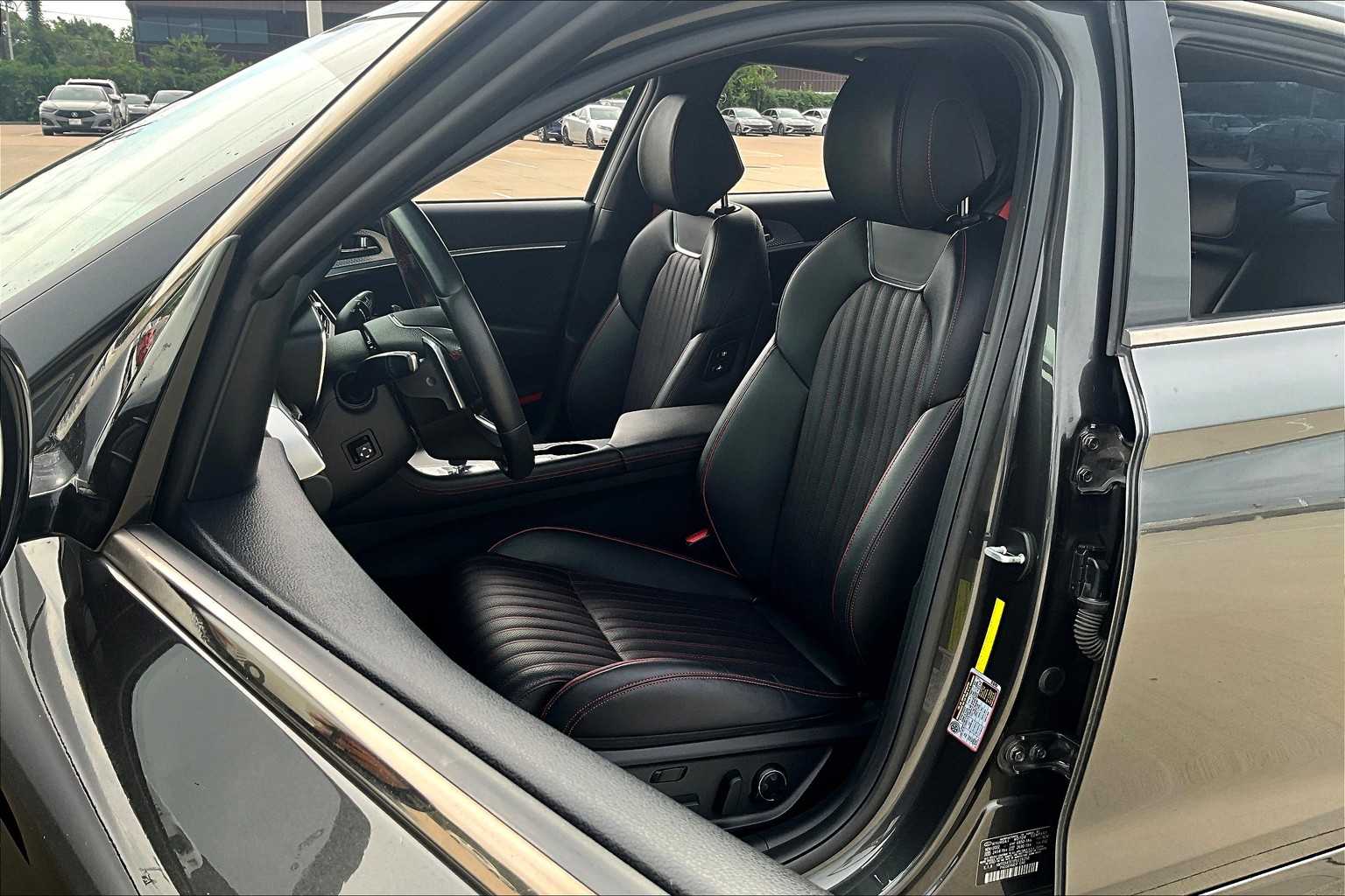 2023 Genesis G70 3.3T photo 7