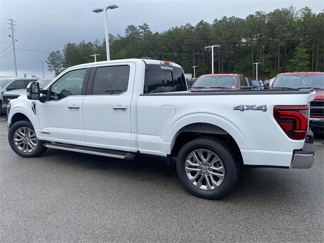 2025 Ford F-150 Lariat photo 4