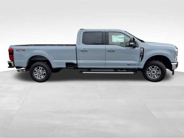 2026 Ford F-250 Lariat photo 8