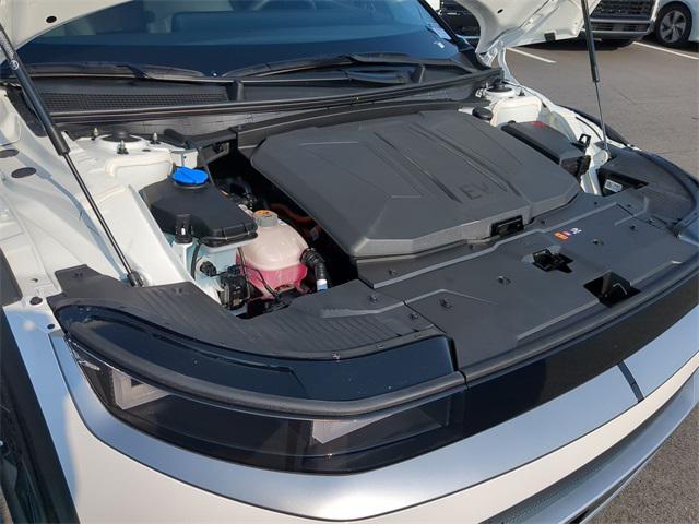 2025 Hyundai Ioniq 5 SEL photo 25