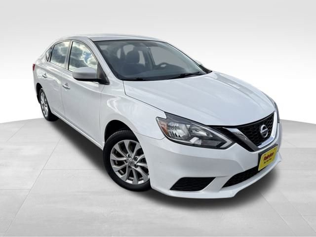 2018 Nissan Sentra SV's photo