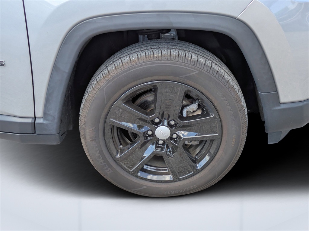 2022 Jeep Compass Latitude photo 10