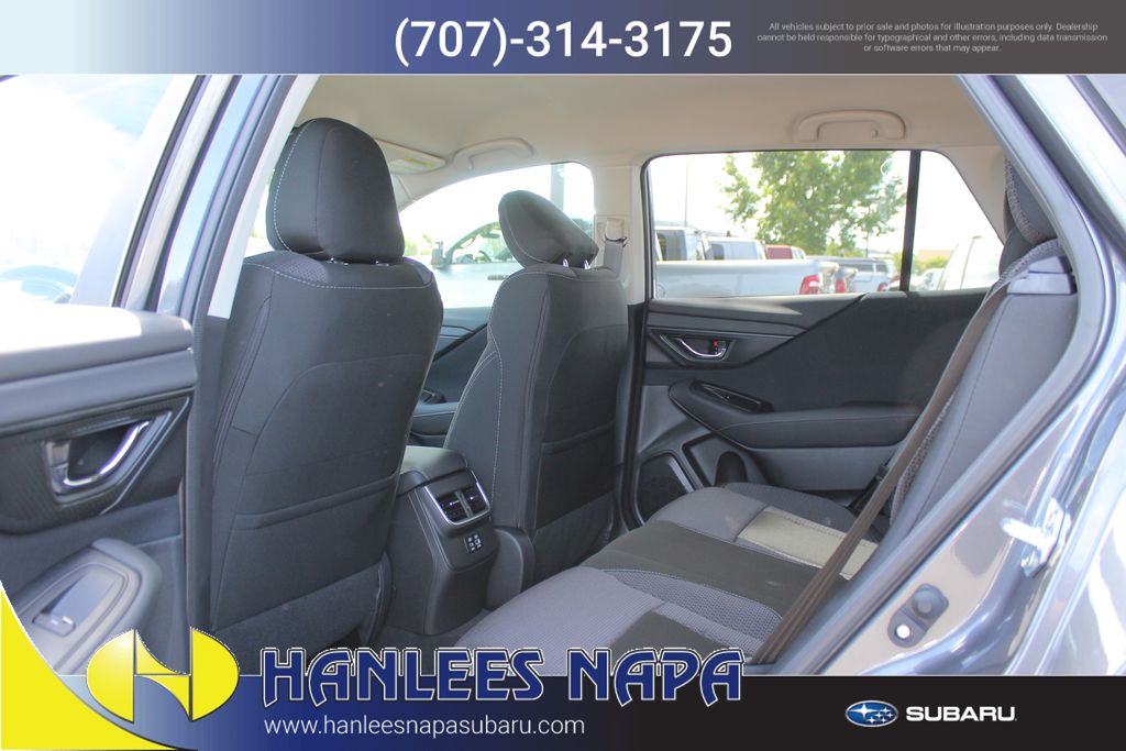 2025 Subaru Outback Premium photo 13