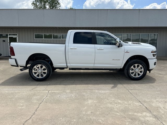 2025 Ram 2500 Laramie photo 2