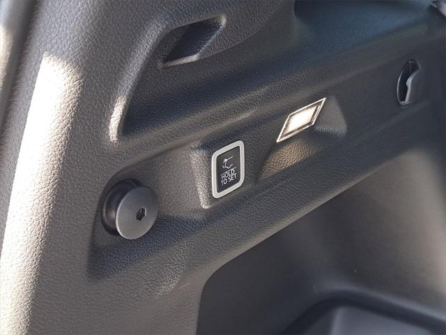 2025 Jeep Grand Cherokee Limited photo 10