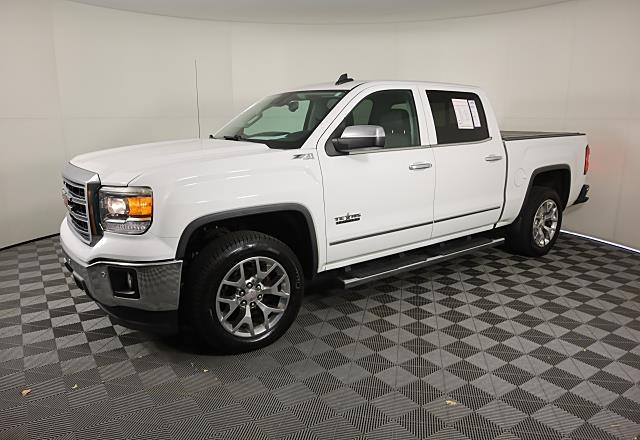 2015 GMC Sierra 1500 SLT's photo